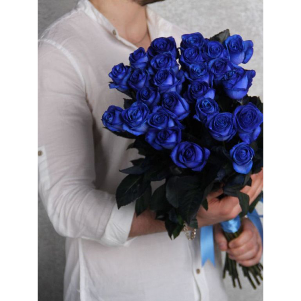 Букет 21 синяя роза с лентами